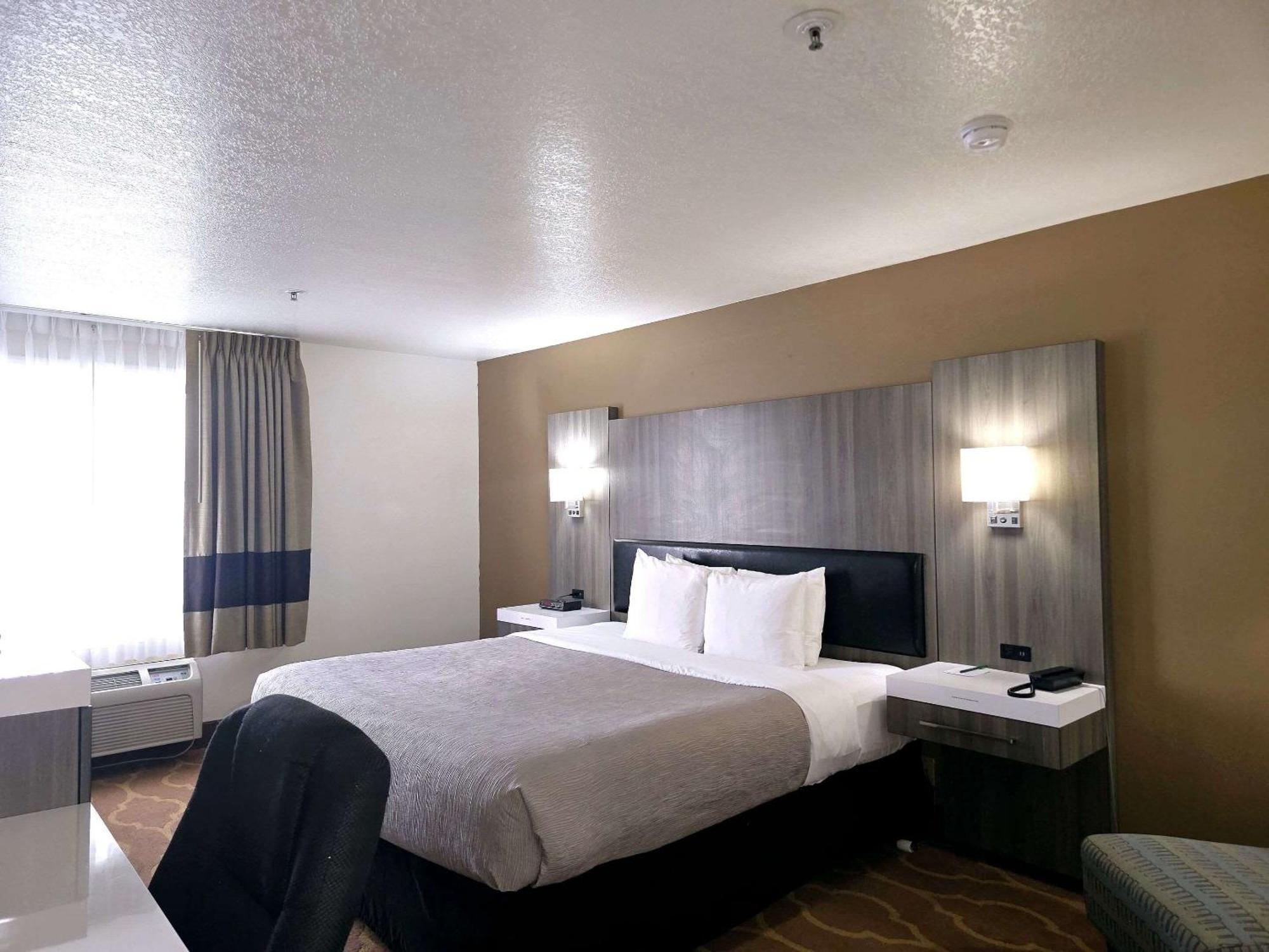Quality Inn & Suites Longview Kelso Exterior foto